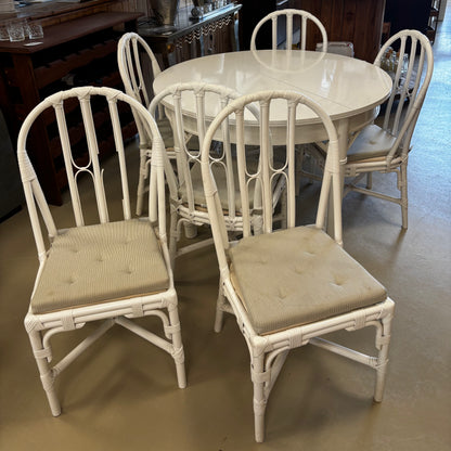 Table & Chairs
