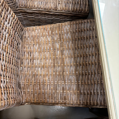Table & Chairs