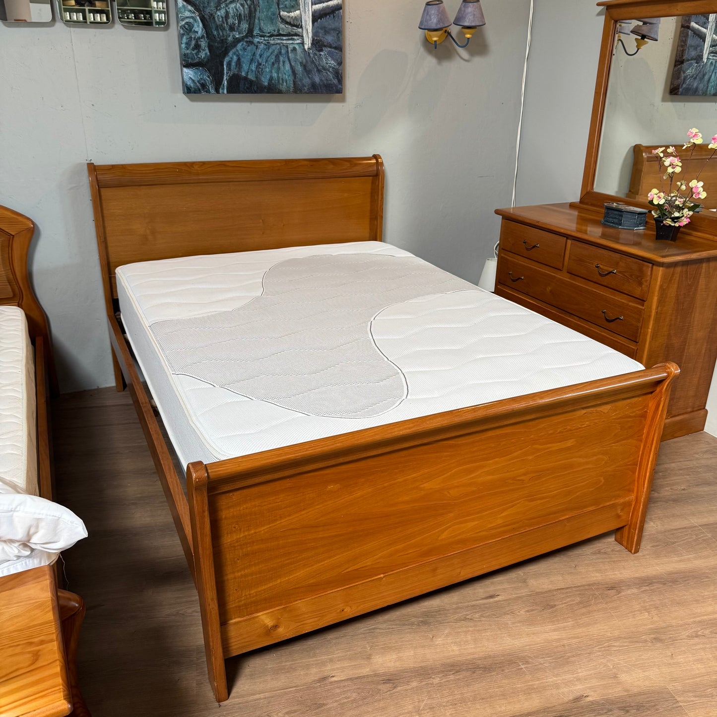 Double Bed