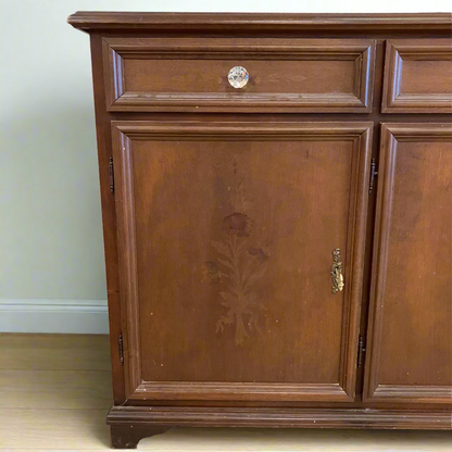 Sideboard