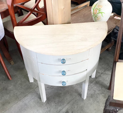 1/2 Moon Console
