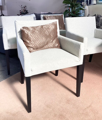 4 Chairs