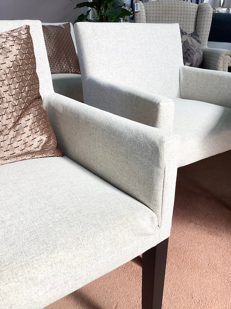 4 Chairs