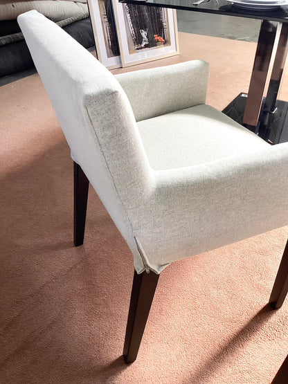 4 Chairs