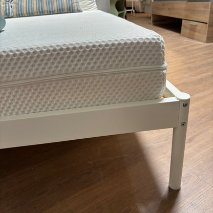 Double Bed