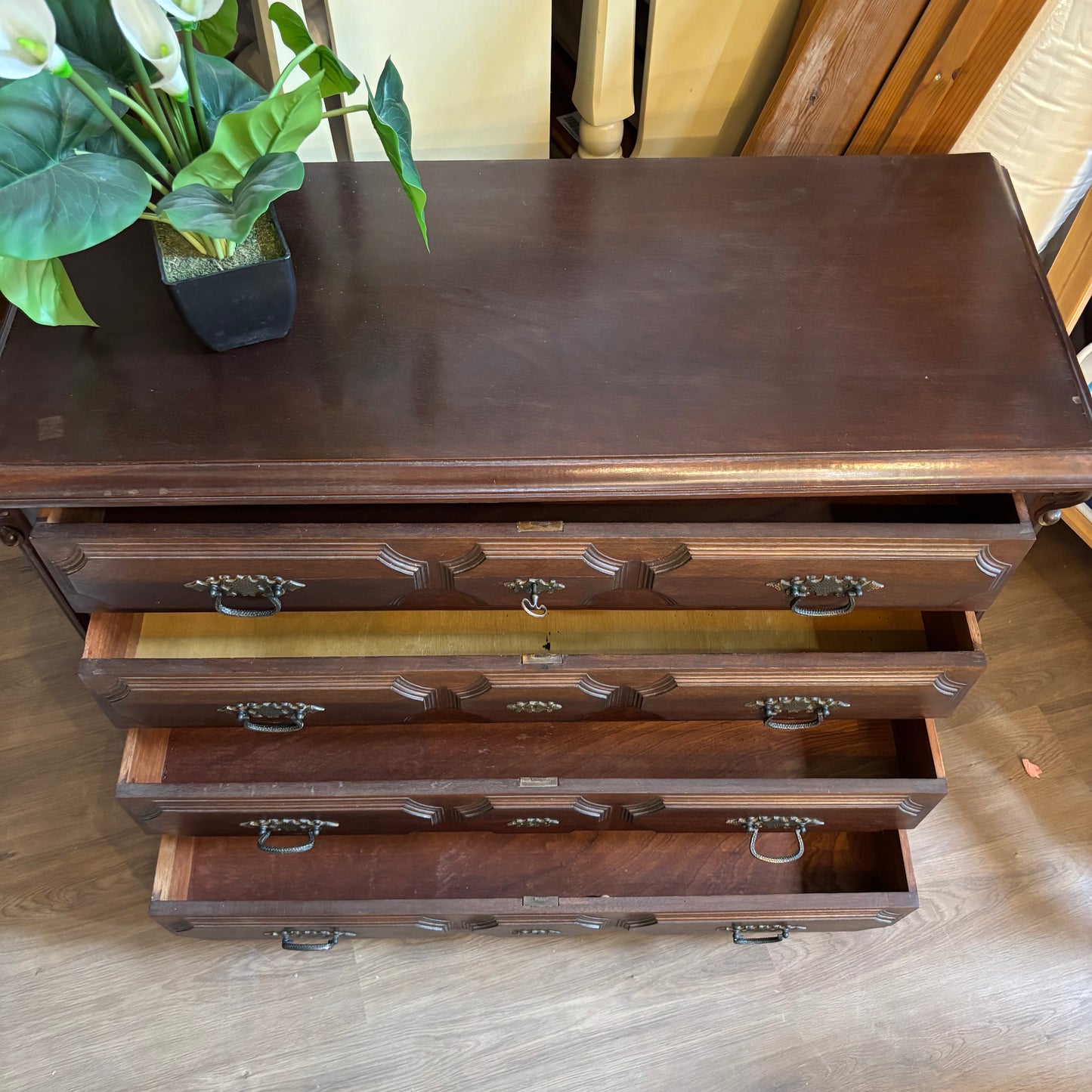 Chest of Drawers
