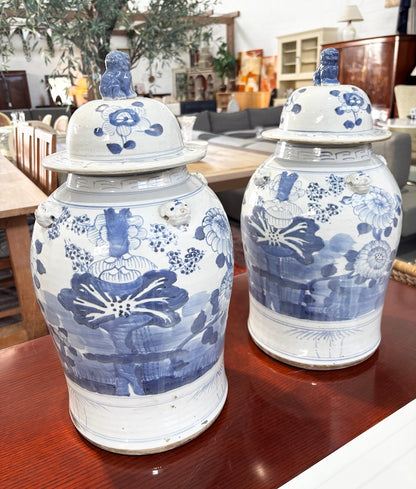 Pair of Urns