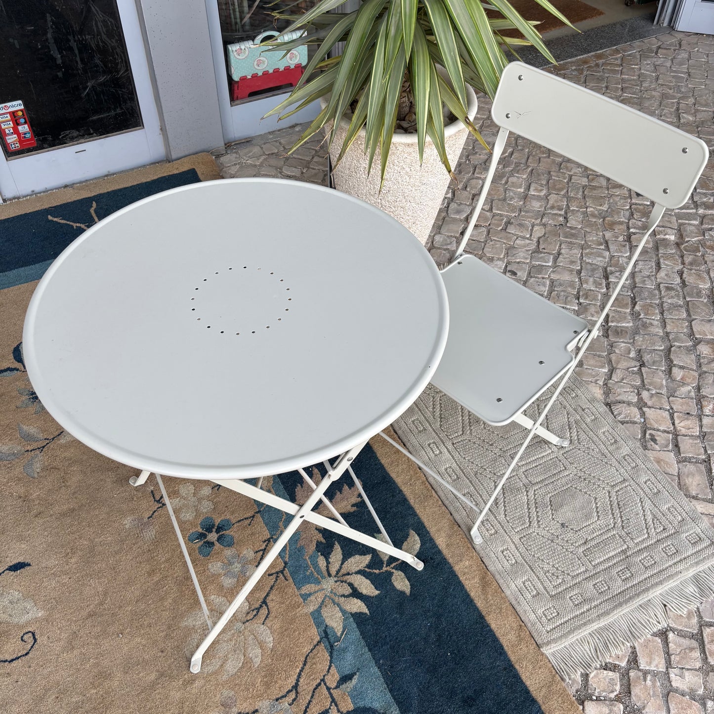 Mesa e Cadeira