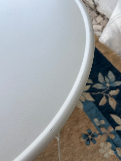 Table & Chairs