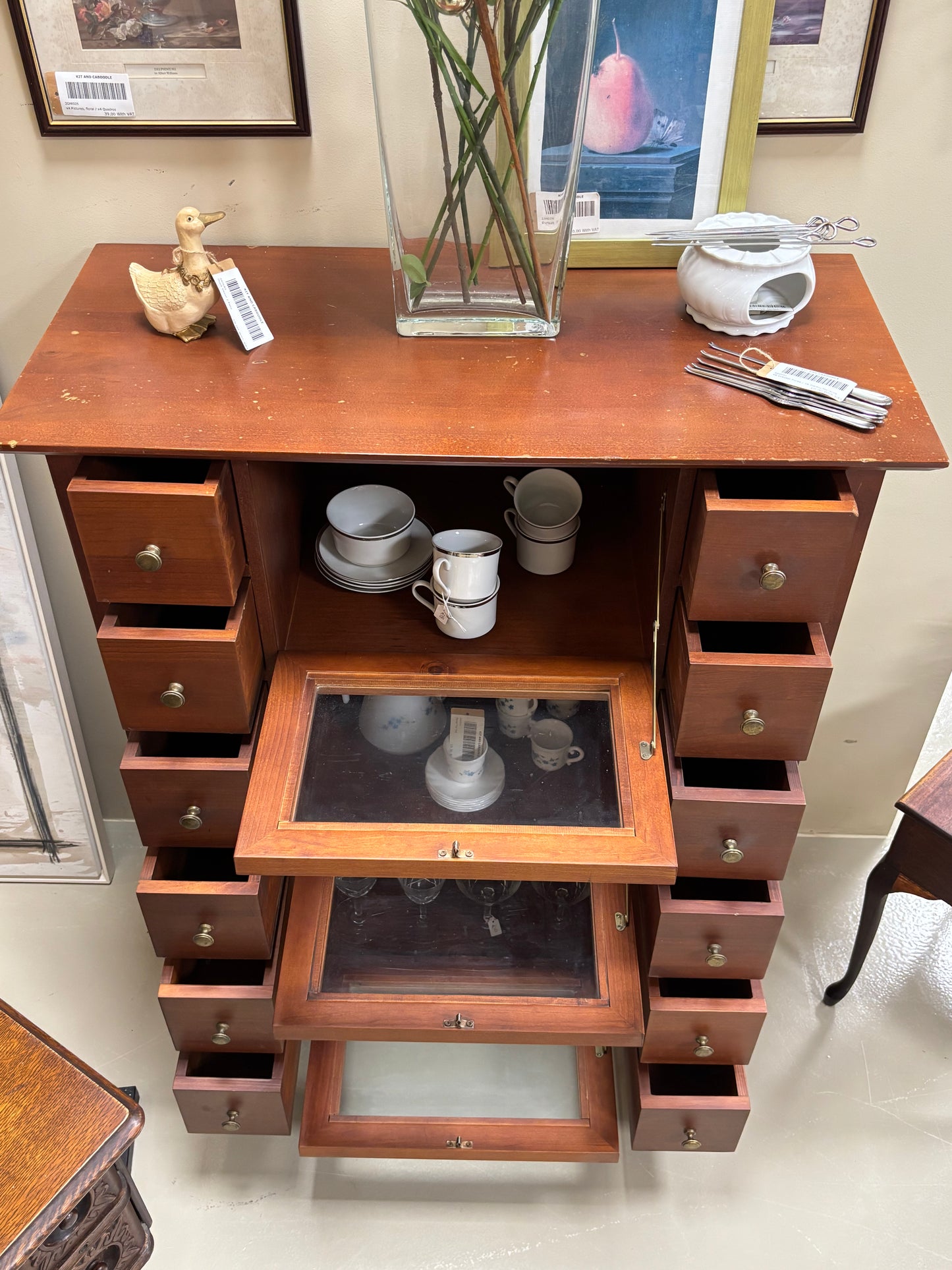 Display Cabinet