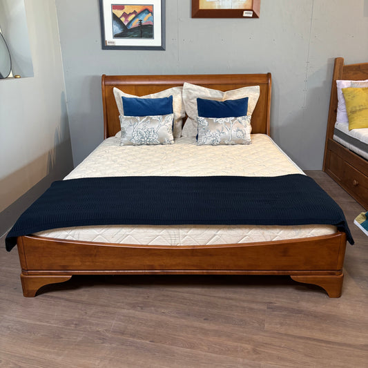 Double Bed