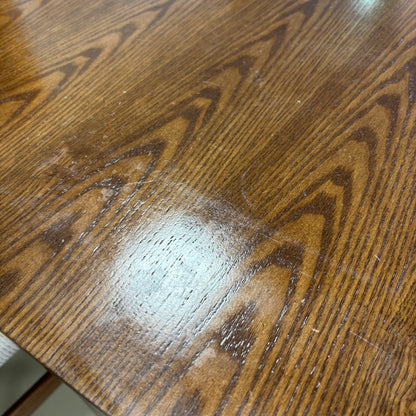 Table & Chairs