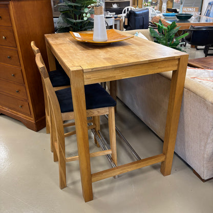 Bar Table & Stools