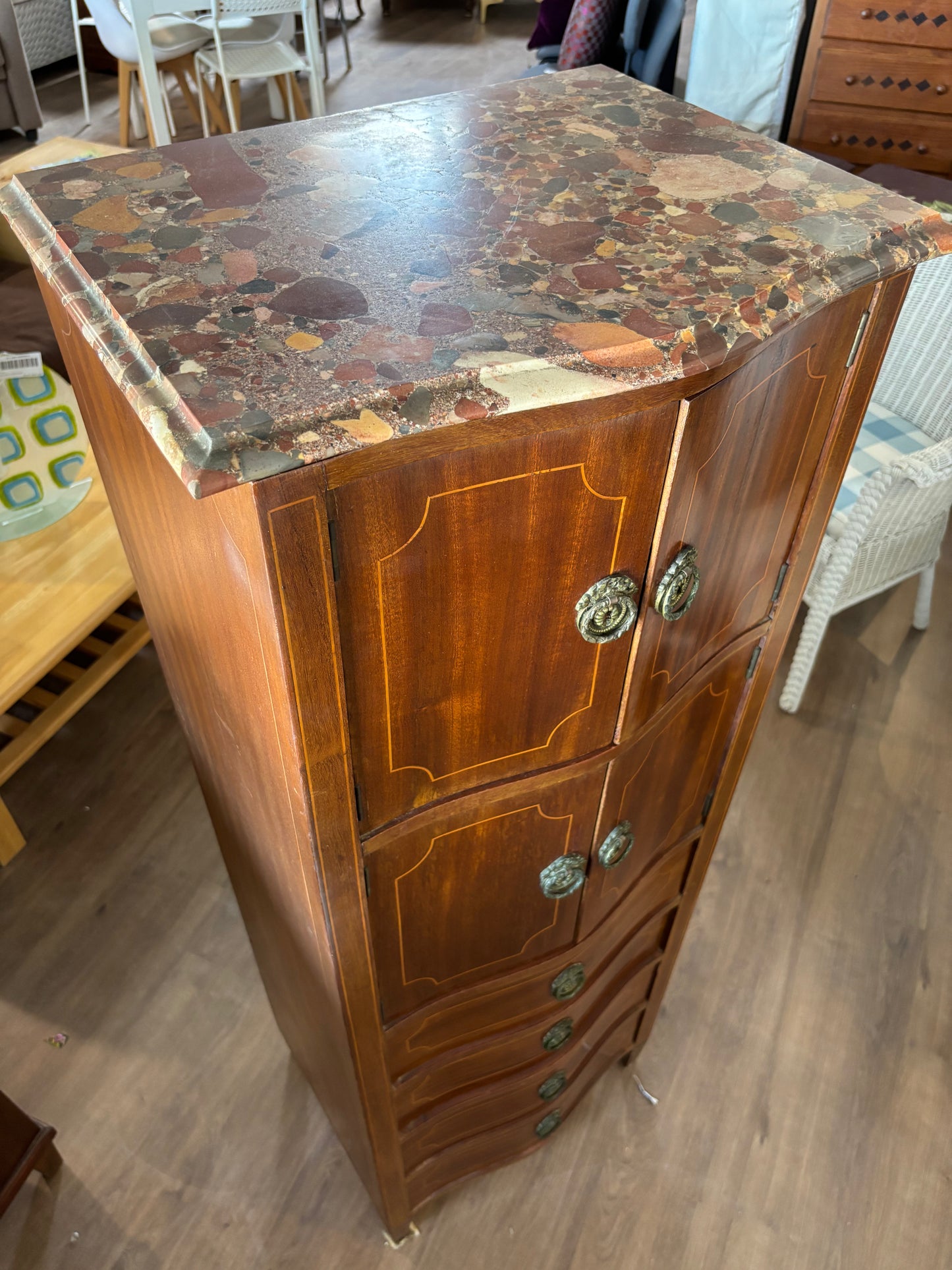 Cupboard / Tall Boy