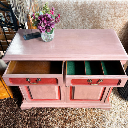 Sideboard
