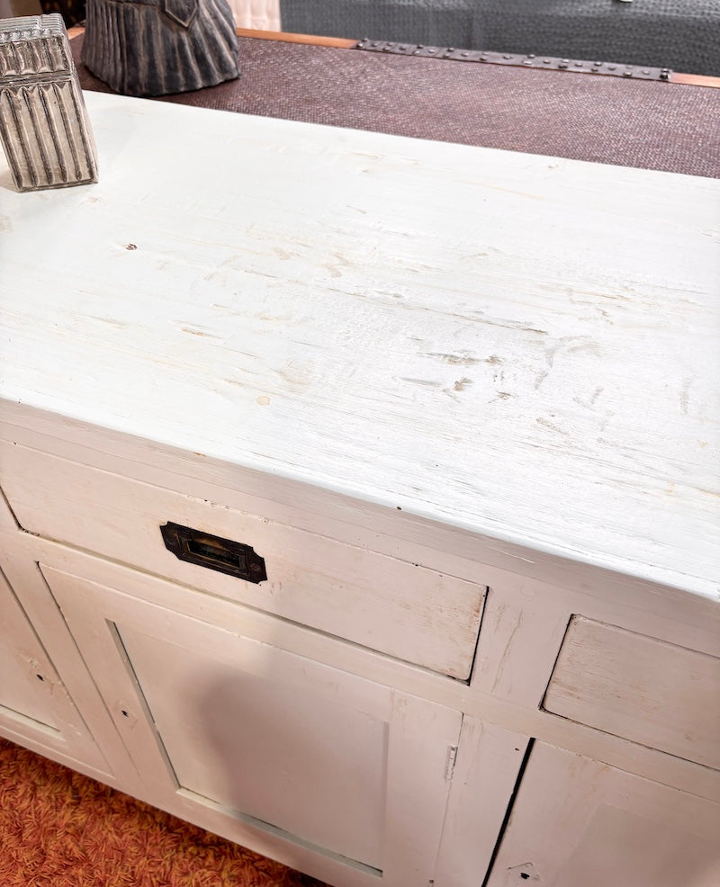Sideboard