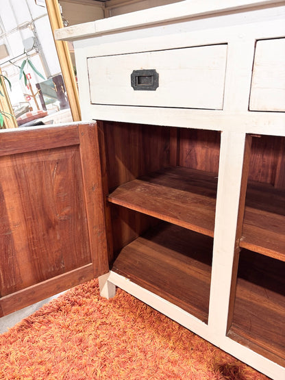 Sideboard