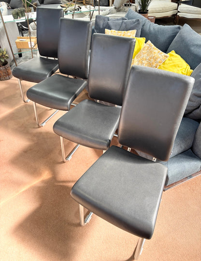 4 Dining Chairs
