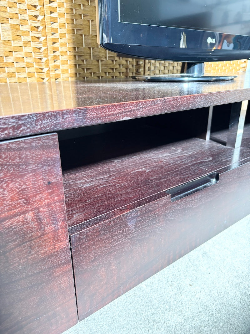 Media Unit