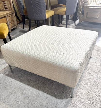 Pouffe