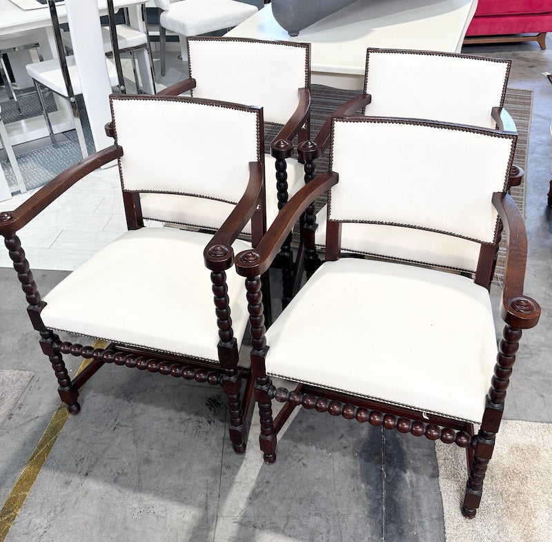4 Chairs