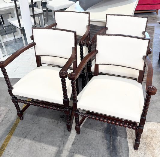 4 Chairs