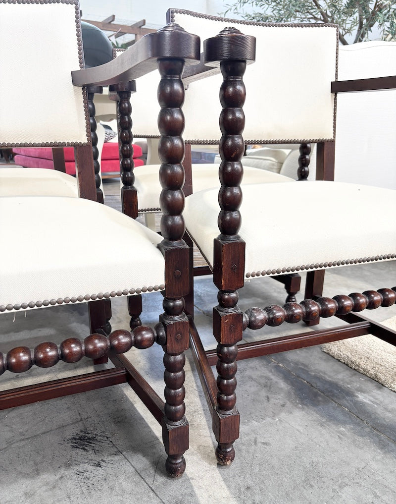 4 Chairs