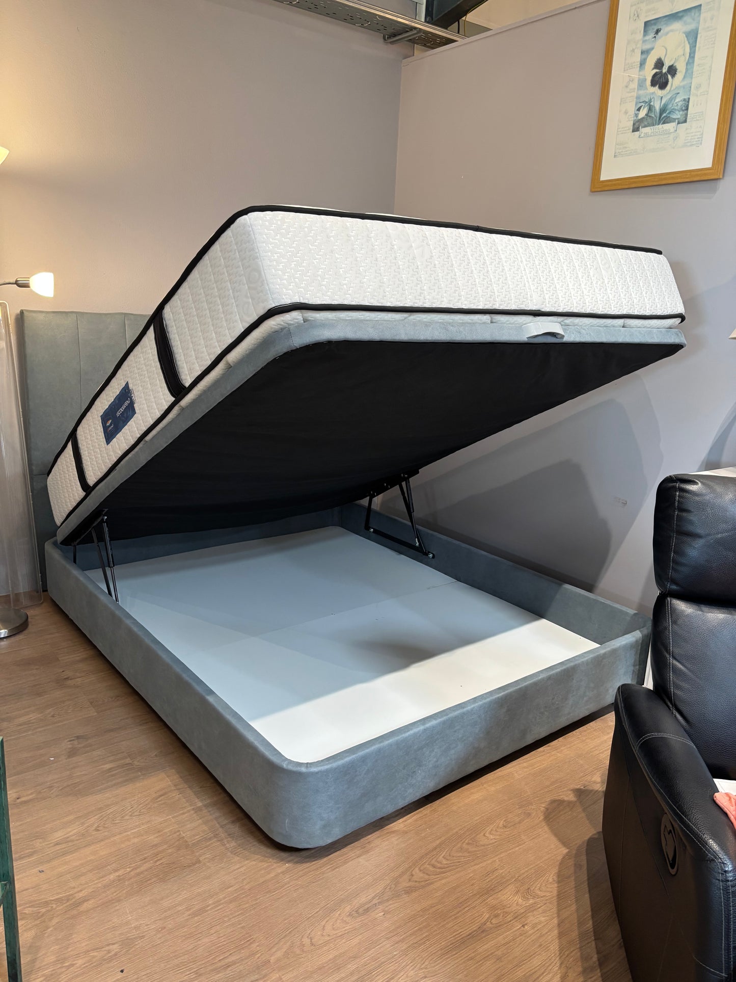 Ottoman Bed