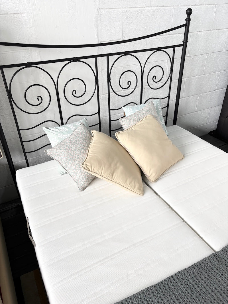 Double Bed