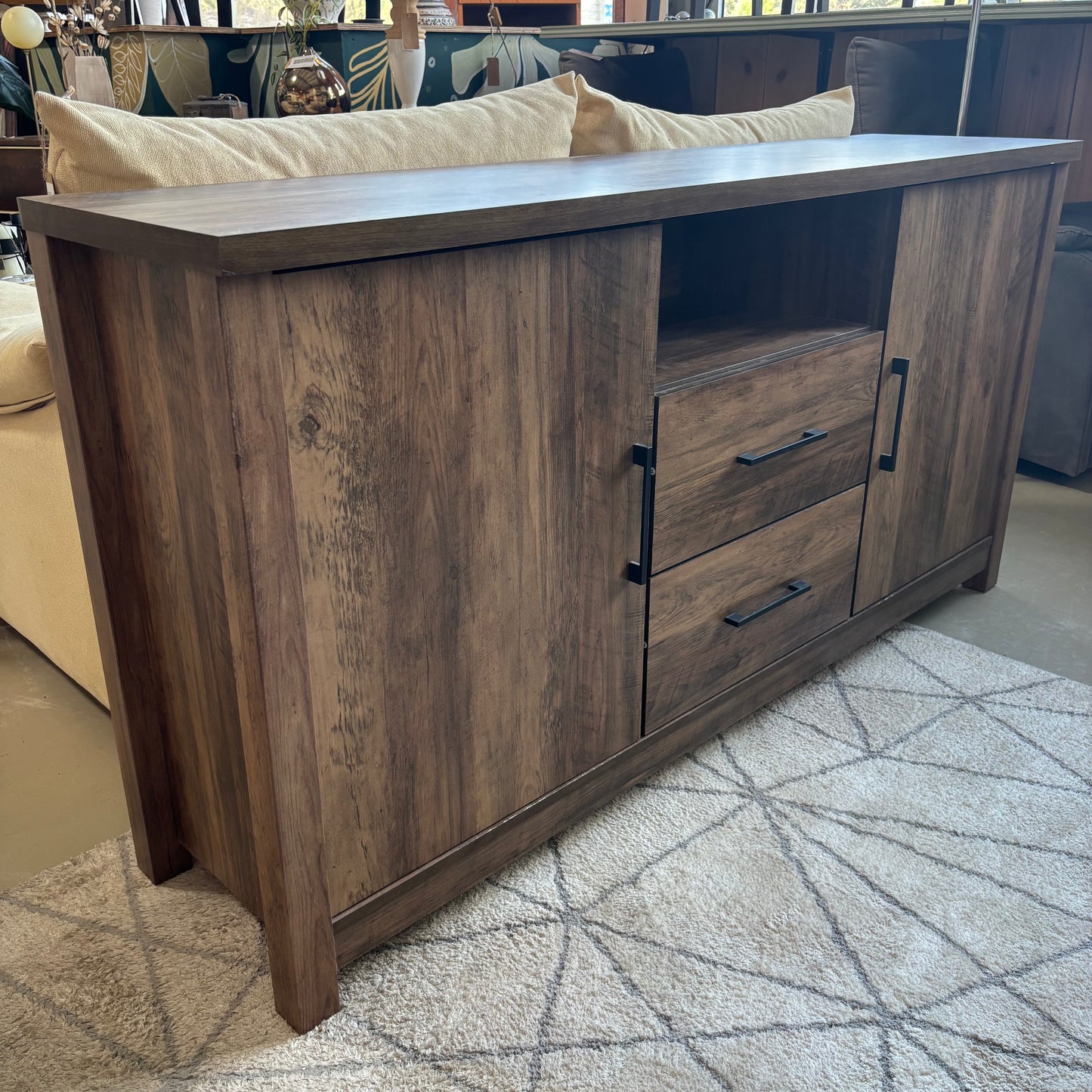 Sideboard