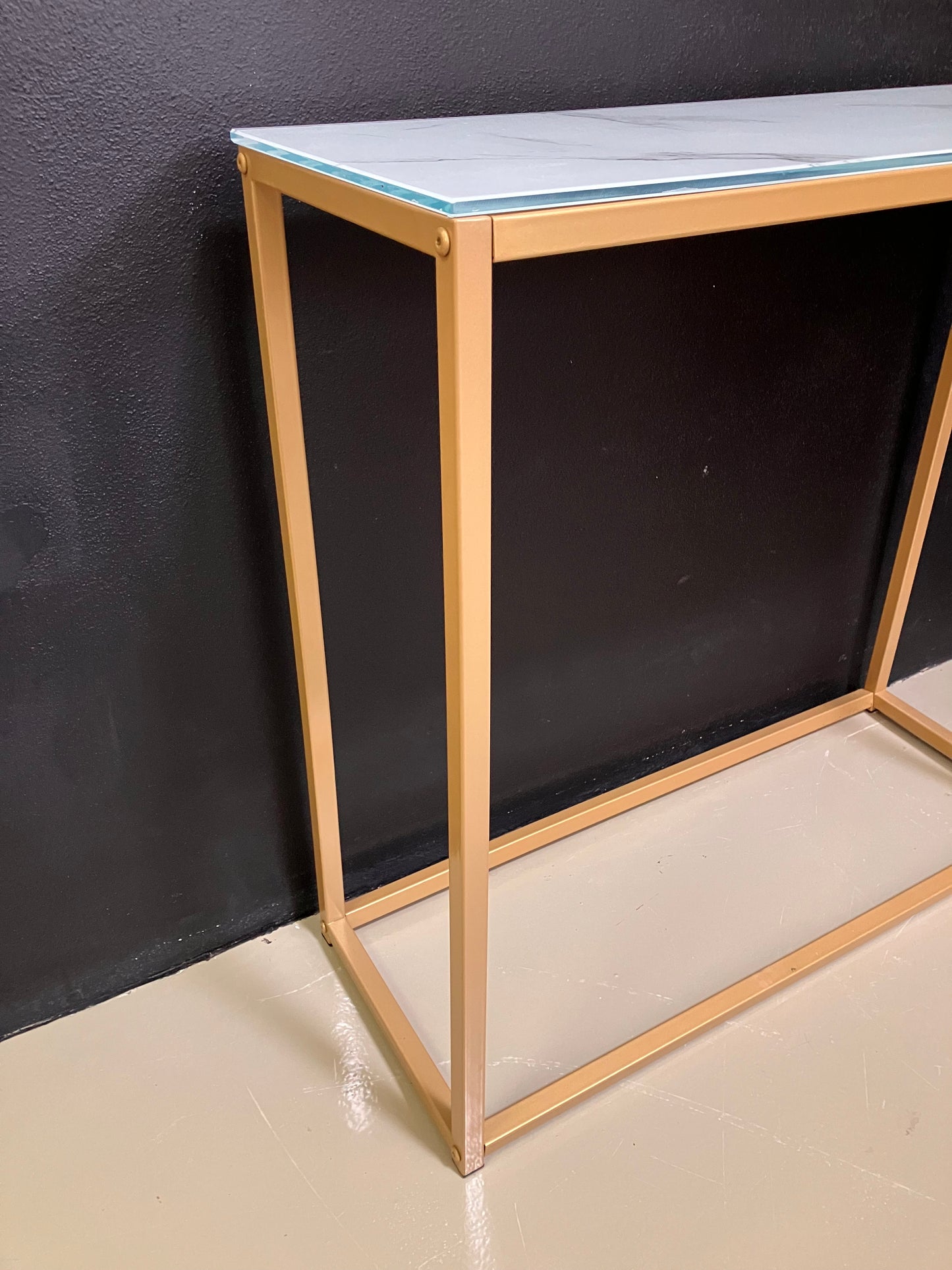 Console table