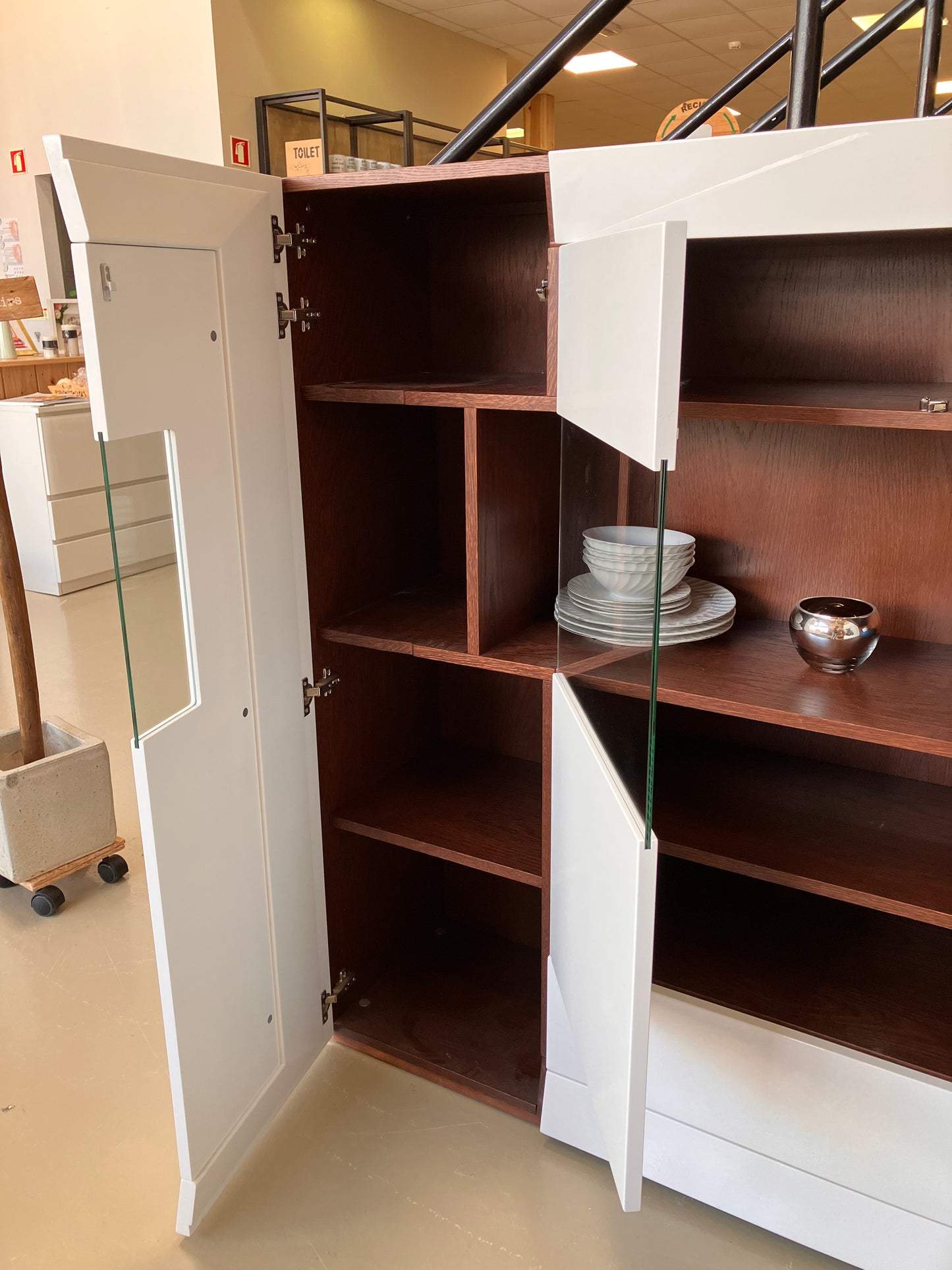 Sideboard
