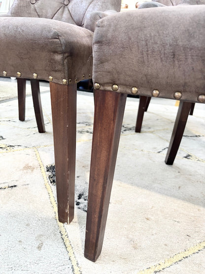 4 Chairs