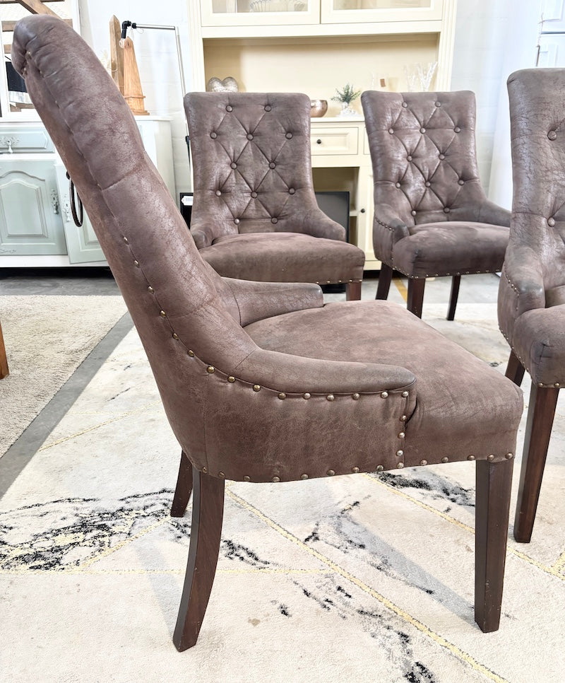 4 Chairs