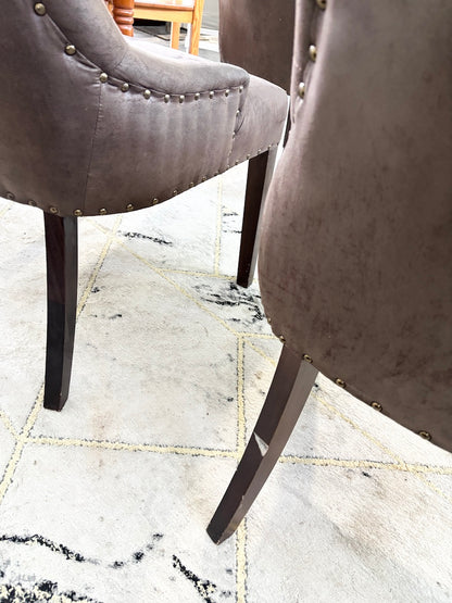 4 Chairs