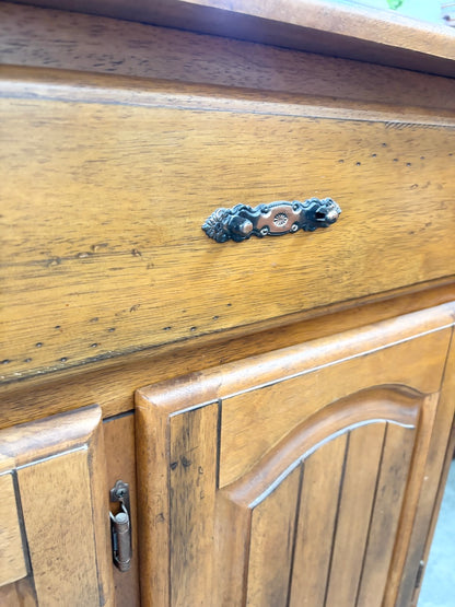 Sideboard