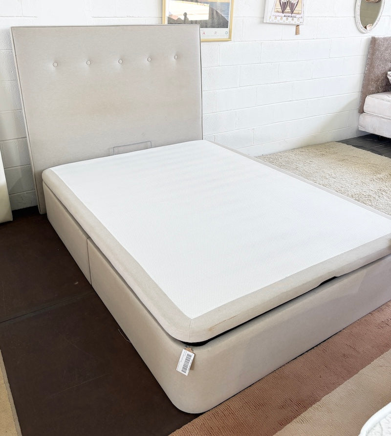 Double Bed
