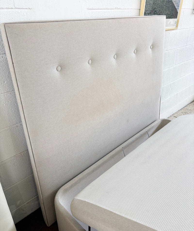 Double Bed