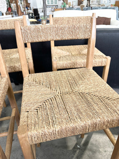 4 Bar Stools