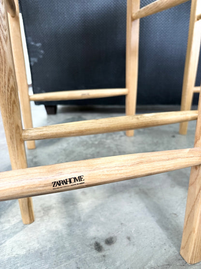 4 Bar Stools