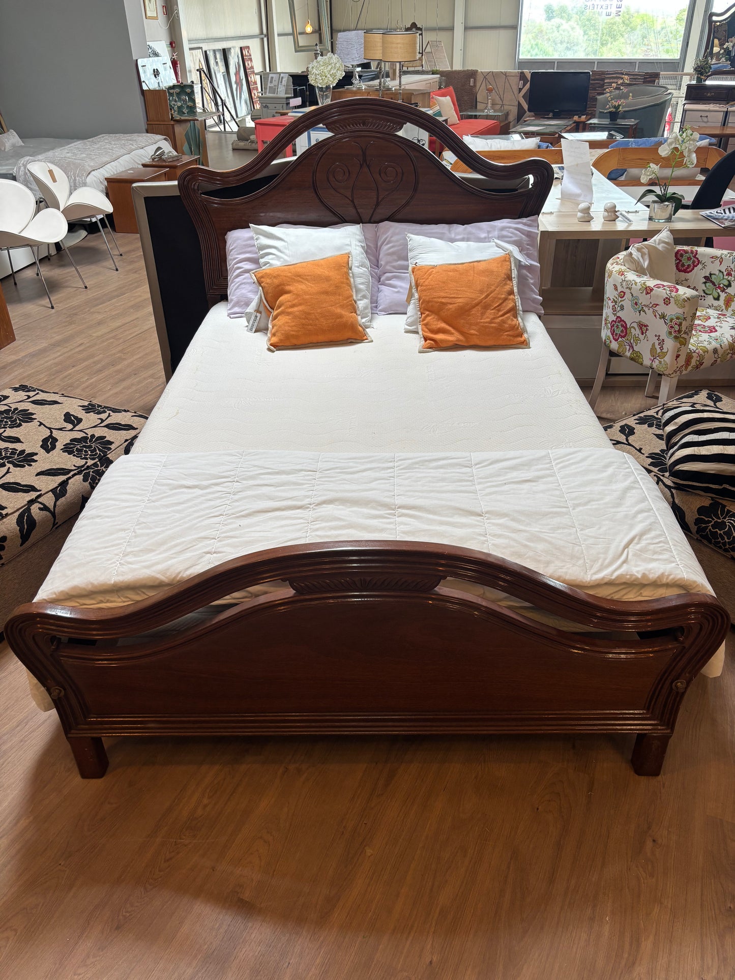 Double Bed