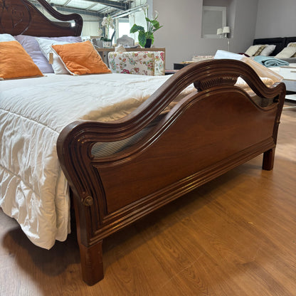 Double Bed