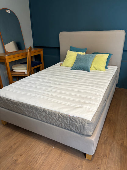 Double Bed