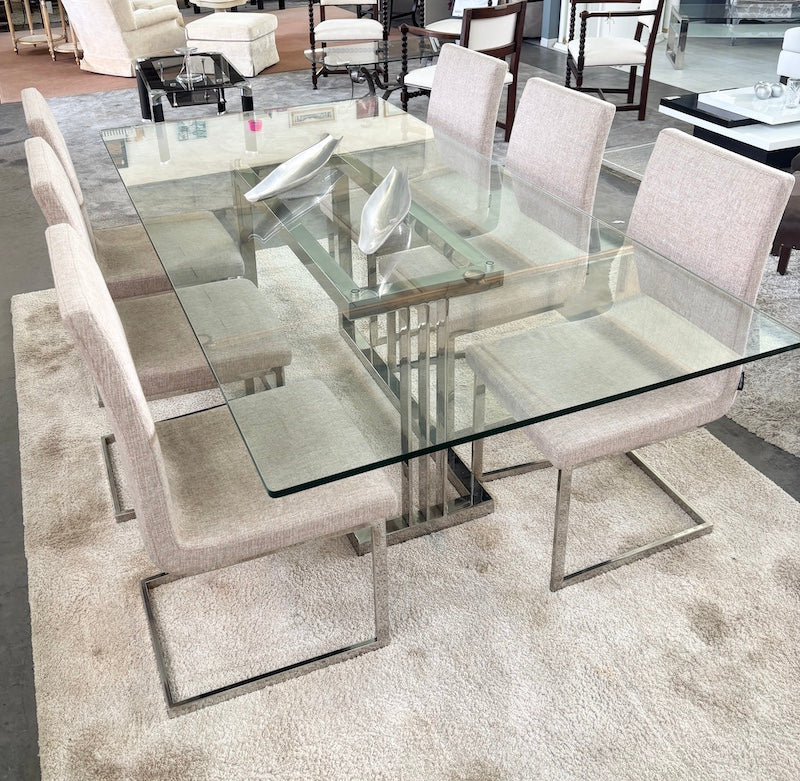 Table & Chairs