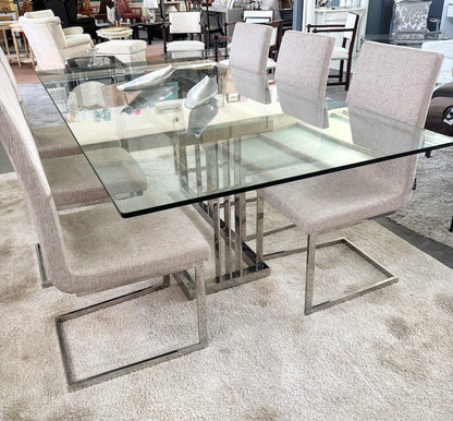 Table & Chairs