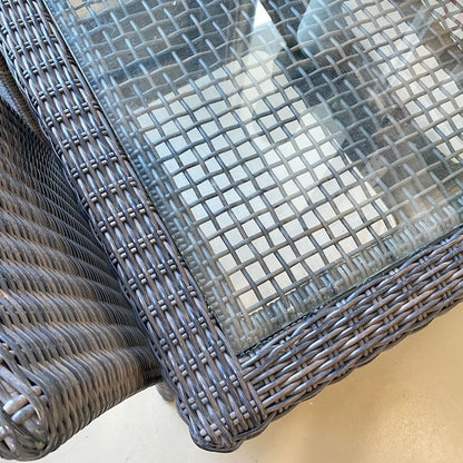 Mesa de jantar e cadeiras