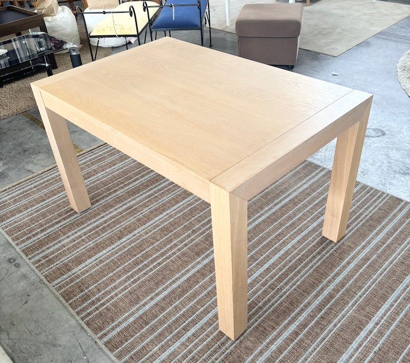 Extandable Table