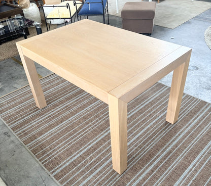 Extandable Table