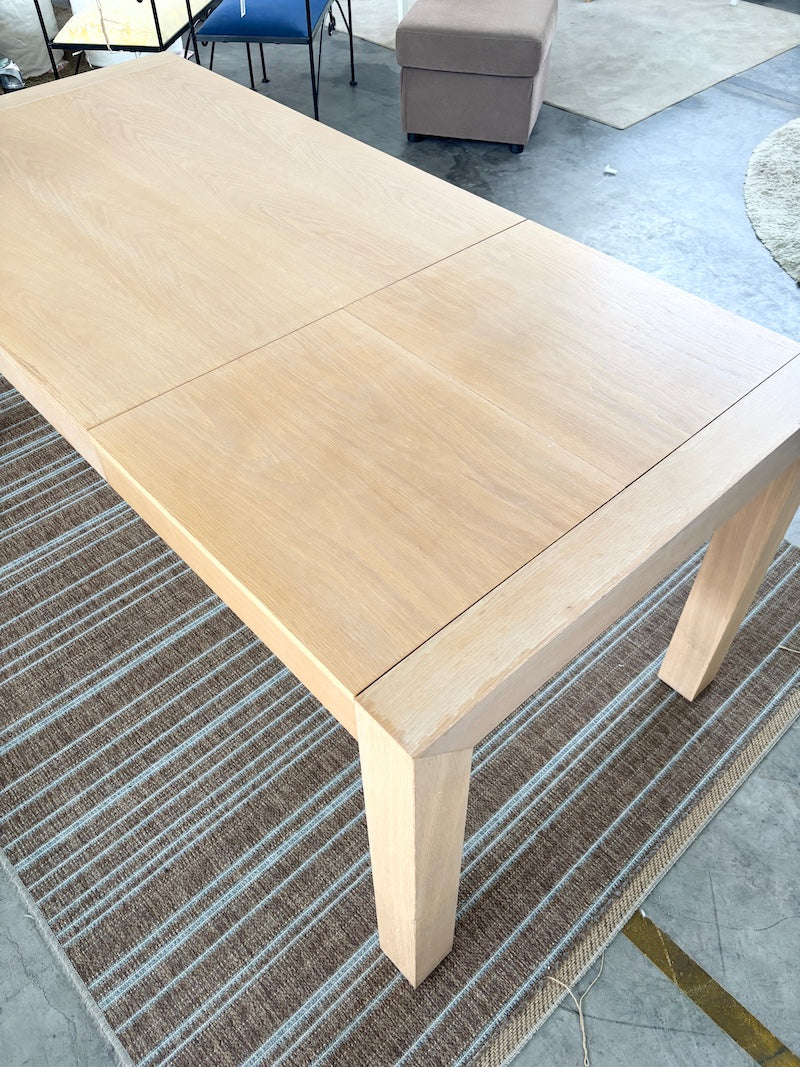 Extandable Table