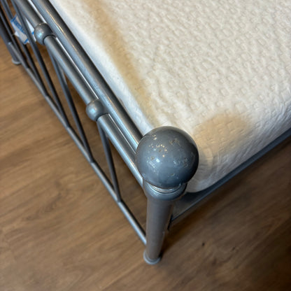 Cama de solteiro
